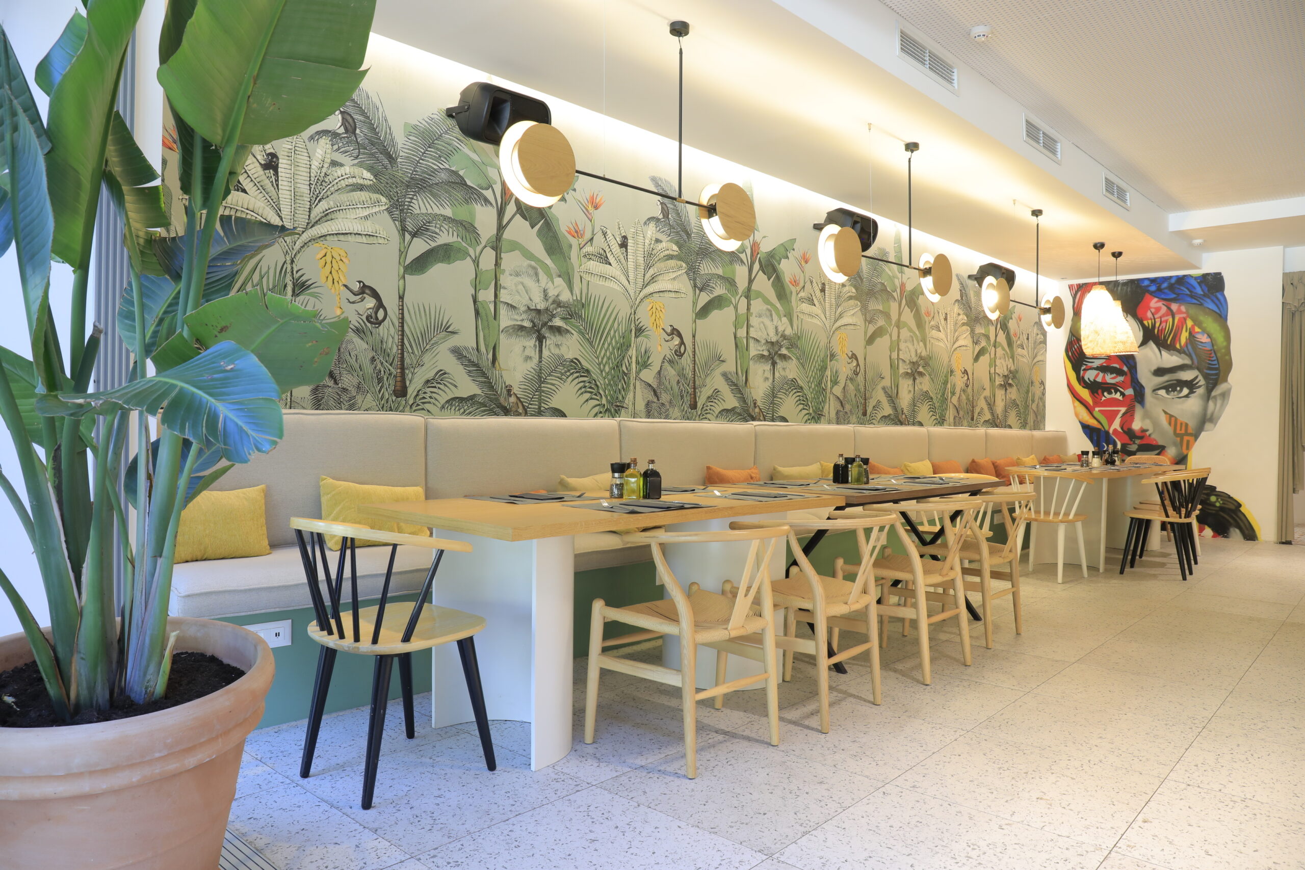 Brick Eat – Casual restaurant